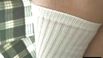 Őrült szex parti három bombázó, két-három pornofilmek ingyen gomb