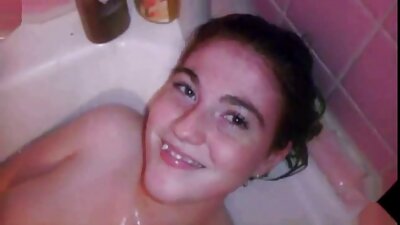 Félénk keres amatőr lány fut be a WC-be ingyen porno filmek