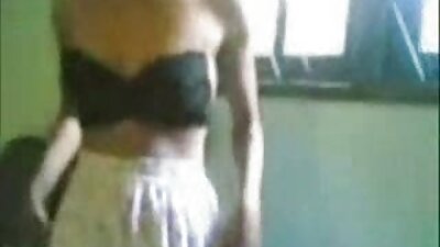 Kedves Tini online szex videok Csaj gyakorlatok láb fétis szex közben a kamera